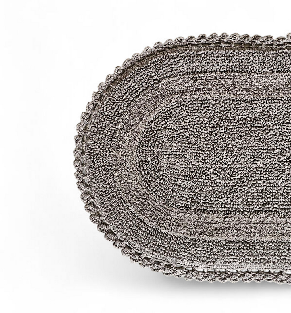Luxury Crochet Reversible Oval Bathmat – Handmade Cotton Flat Weave Mat, Camel (50x80 cm)